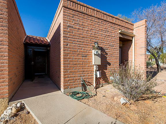 3rd image of 1790 W Dalehaven Cir