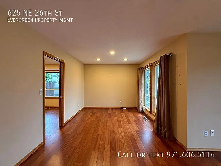 625 NE 26th St — Photo 8
