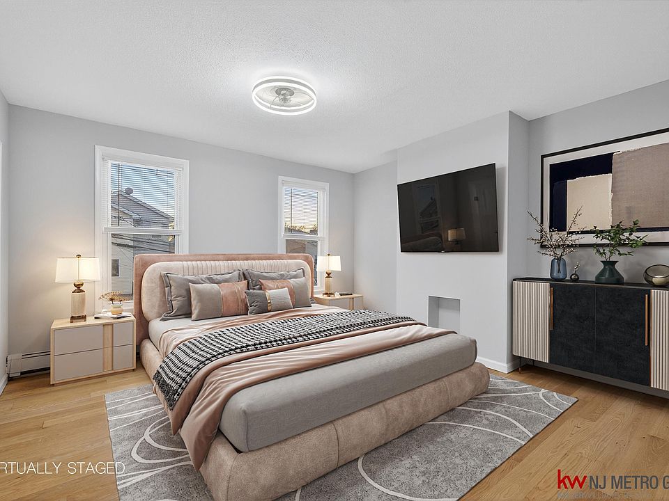 1st image of 98 Clendenny Ave #2