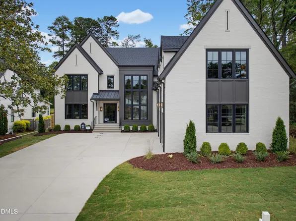 5042 Langley Cir, Raleigh, NC 27609