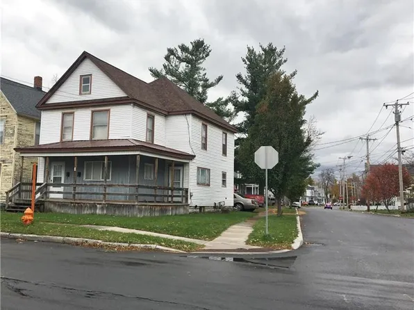 935 Academy St, Watertown, NY 13601