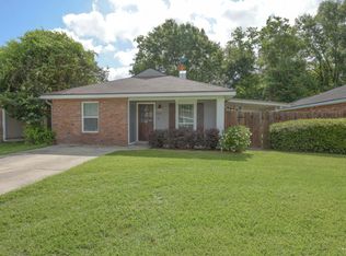 229 Caledonia Dr, Lafayette, LA 70508