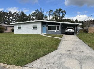 1504 E Mimosa Dr, Plant City, FL 33563