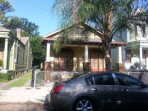 2nd image of 221 Vallette St