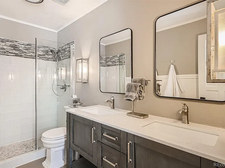 5788 Oak Creek Ln — Photo 23