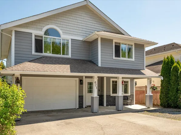 621 Oakwood Rd, Ladysmith, BC V9G 2C1