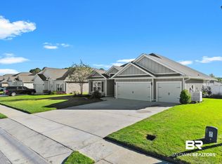 24582 Smarty Jones Cir, Daphne, AL 36526