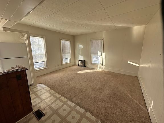 4th image of 313 S Michigan Ave #1