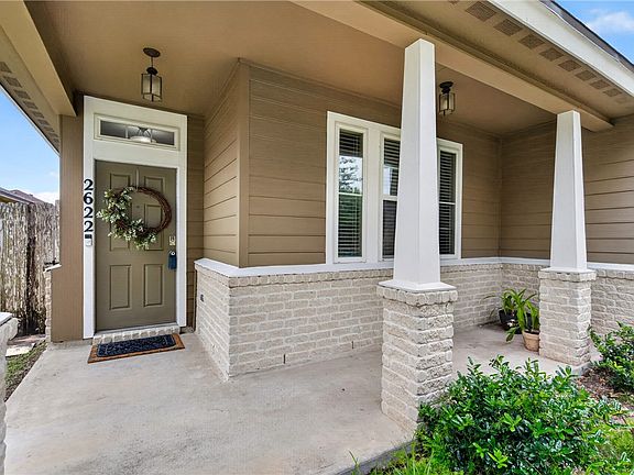 3rd image of 2622 Las Brisas St