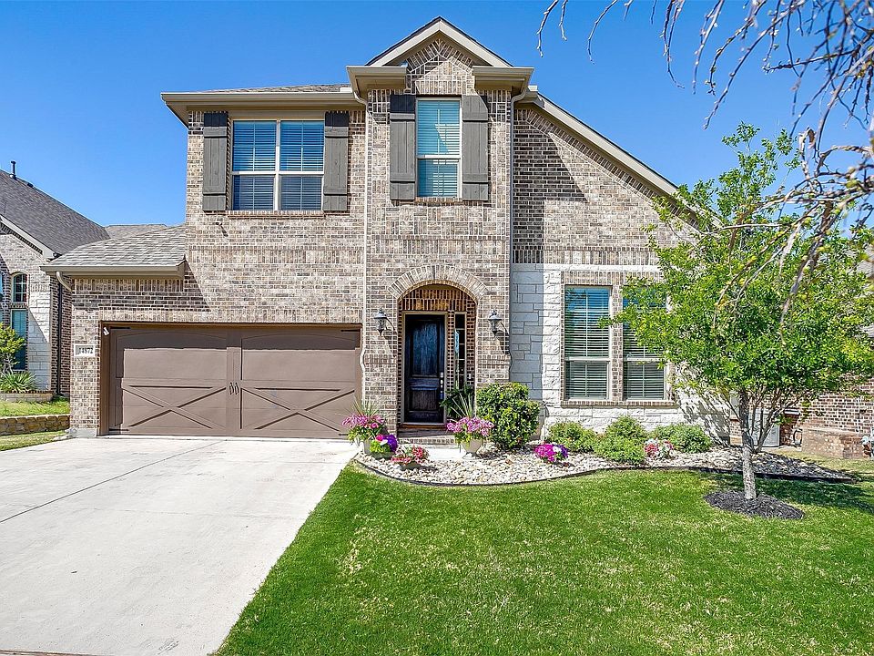 1st image of 14872 Gladstone Dr