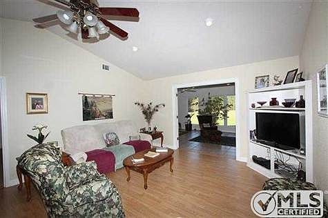 4th image of 170 Casagrande Ln