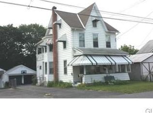 122 5th St, Slatington, PA 18080