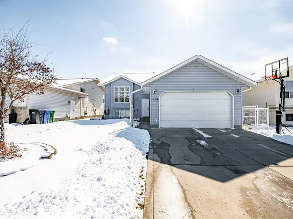 119 N Duston St, Red Deer, AB T4R 2V8