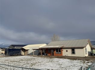 6 Flat Iron Ln, Plains, MT 59859