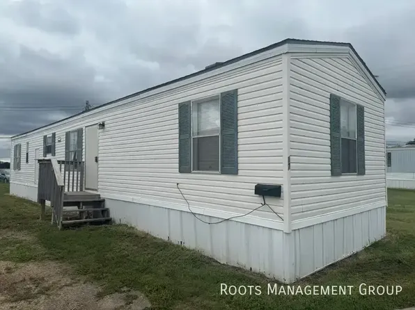 700 E 6th St, Hays, KS