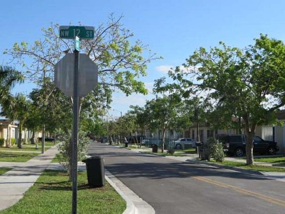 4th image of 1350 NW 9th Ct