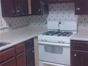 1st image of 1008 E Pembroke Ave