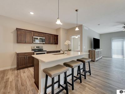6130 S 87th St, Lincoln, NE, 68526