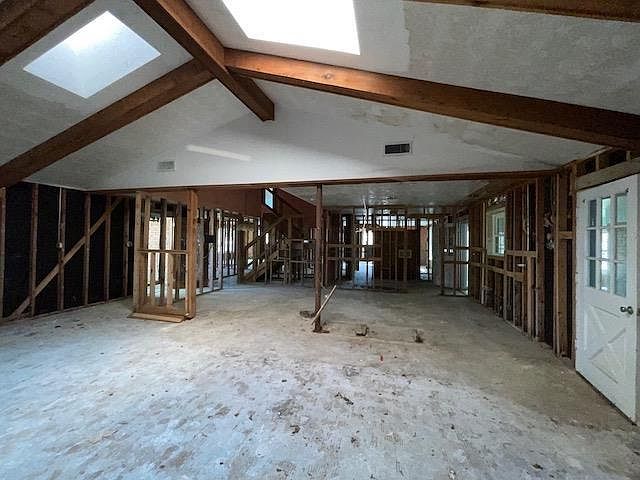 2nd image of 263 Pinemont Dr