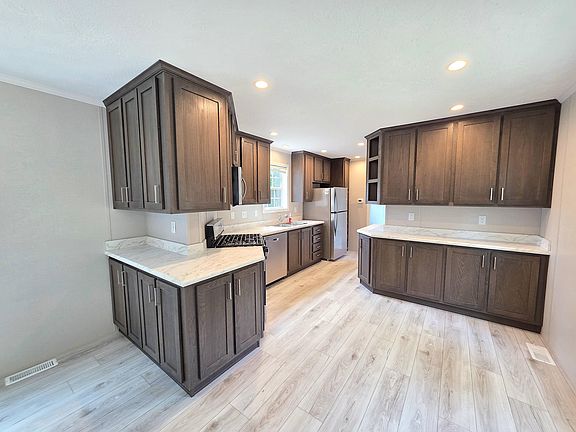 2nd image of 40 Blanket Lane