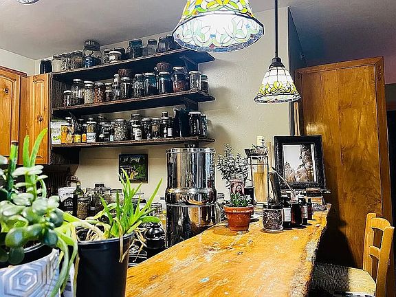 4th image of 520 Redcliff Cir #G-104