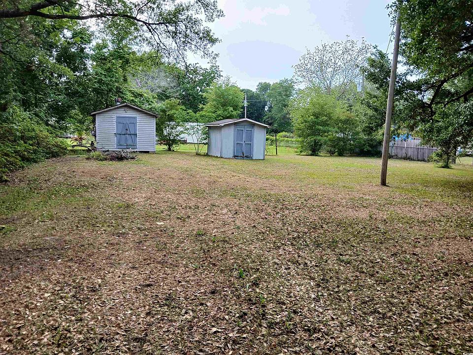 2nd image of 721 French Collins Rd.