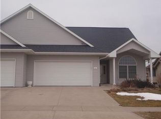 328 13th Ave SW, Mount Vernon, IA 52314