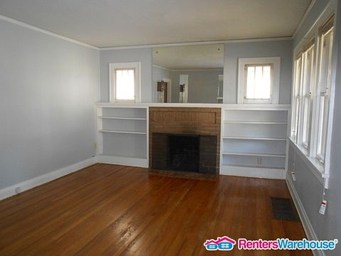 2nd image of 8238 Buchanan Ave