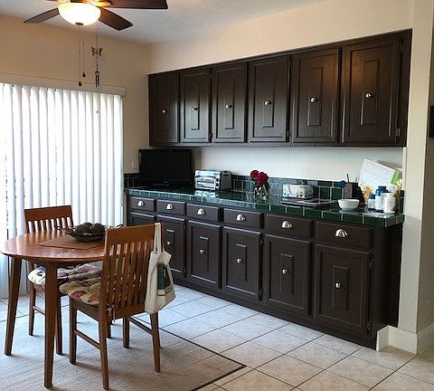kitchen opposite side