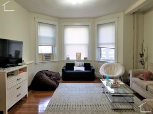 18 Euston St APT 2, Brookline, MA 02446