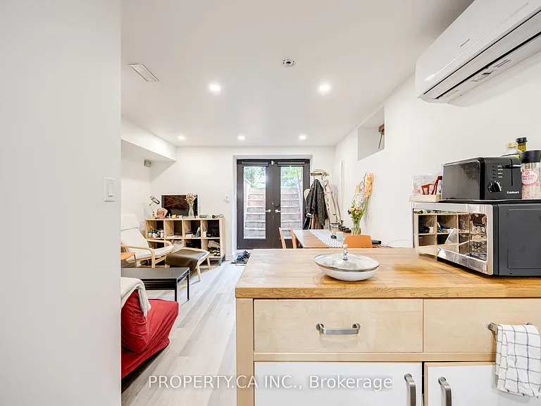 14 Bellwoods Ave — Photo 11