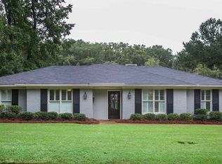 5310 Hialeah Dr, Jackson, MS 39211