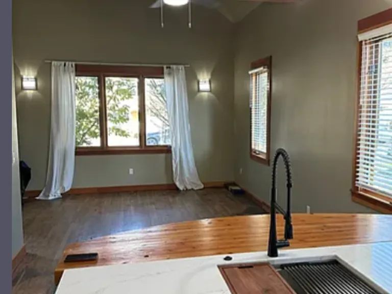 534 NE Russell St — Photo 16