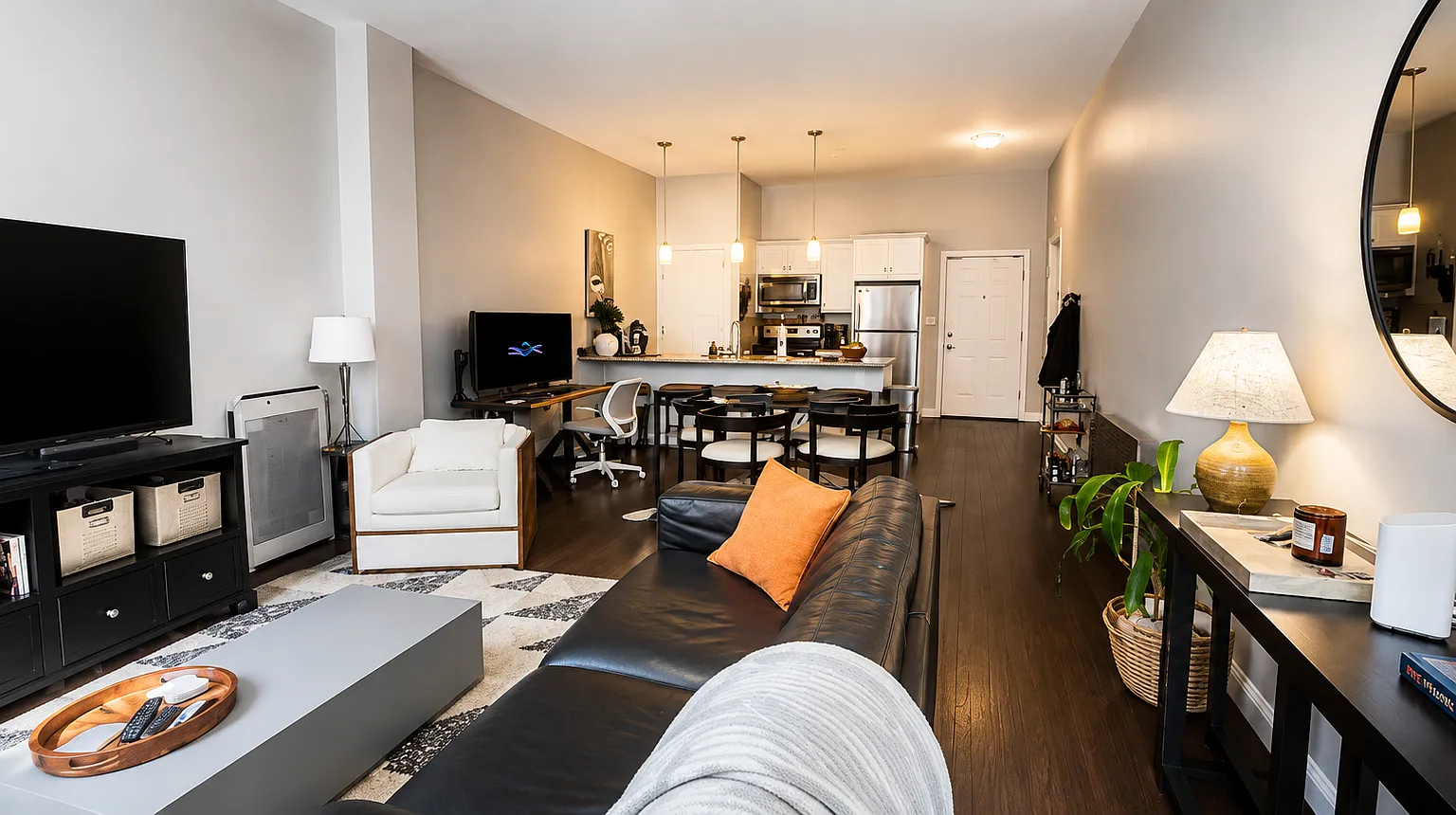2 bed, 1000 sqft, $2,975 — Photo 2