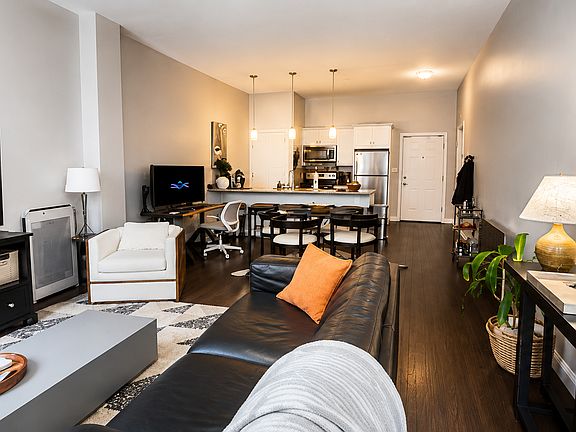 2nd image of 10 Merrymount Rd APT 203