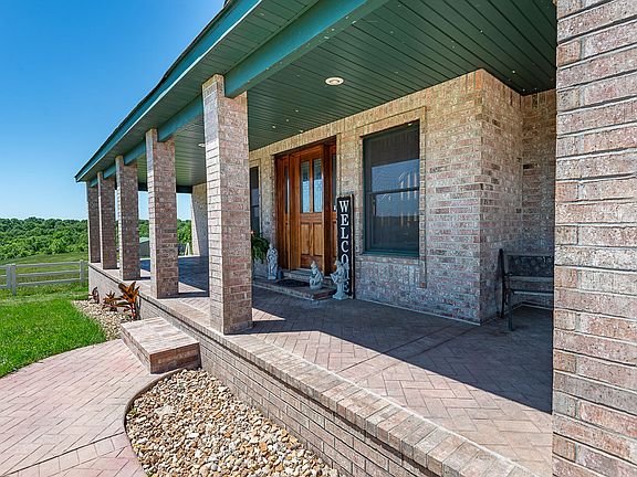 3rd image of 449 Greenway Drive