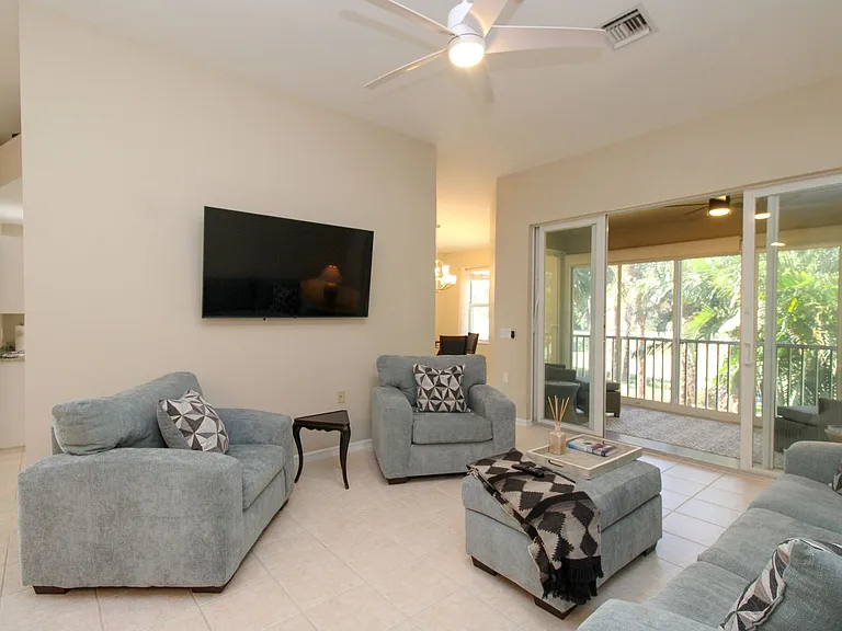 3435 Laurel Greens Ln S #201 — Photo 30