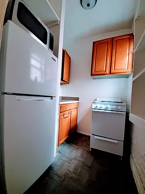 Rented by Corcoran | media 17