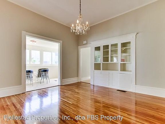 5th image of 3546 1st Ave