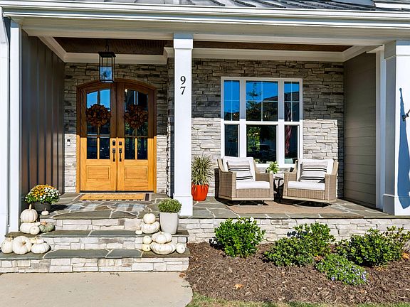4th image of 97 Cottage Way