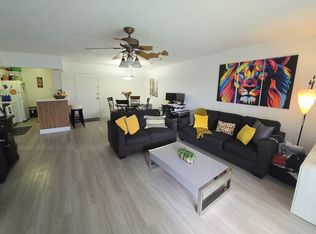 10391 N Kendall Dr APT T8, Miami, FL 33176
