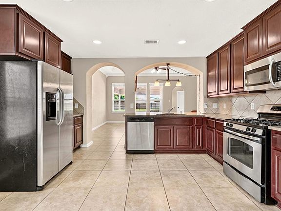 5th image of 6446 Tea Tree Dr