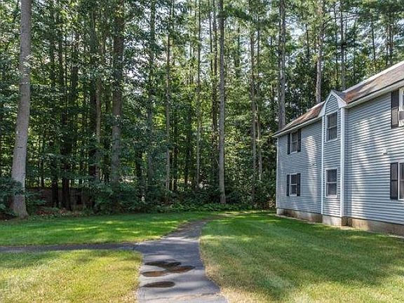 3rd image of 37 Alice Drive #125