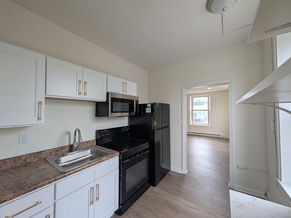 10 Lobachsville Rd #3