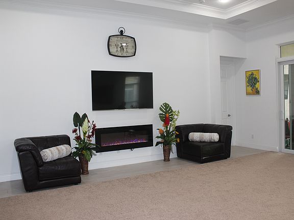 3rd image of 17007 SW Sapri Way
