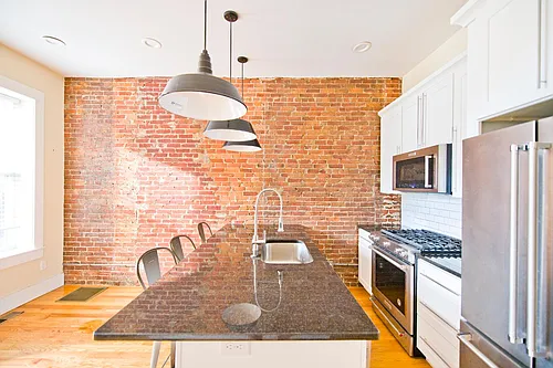 239 Boston St #1 Photo 1