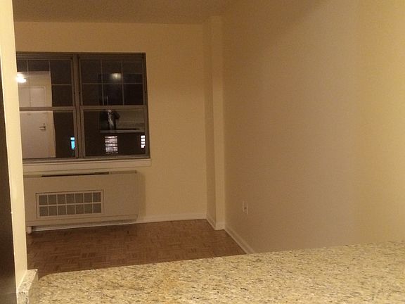 3rd image of 7525 153rd St APT 436