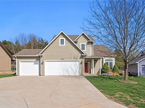 3018 Harper St, Lawrence, KS 66046