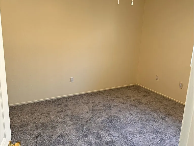 19259 Kenya St — Photo 14
