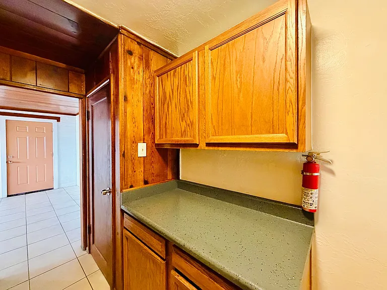 Studio and 1 Bedrooms in this Stunning Community! — Photo 31